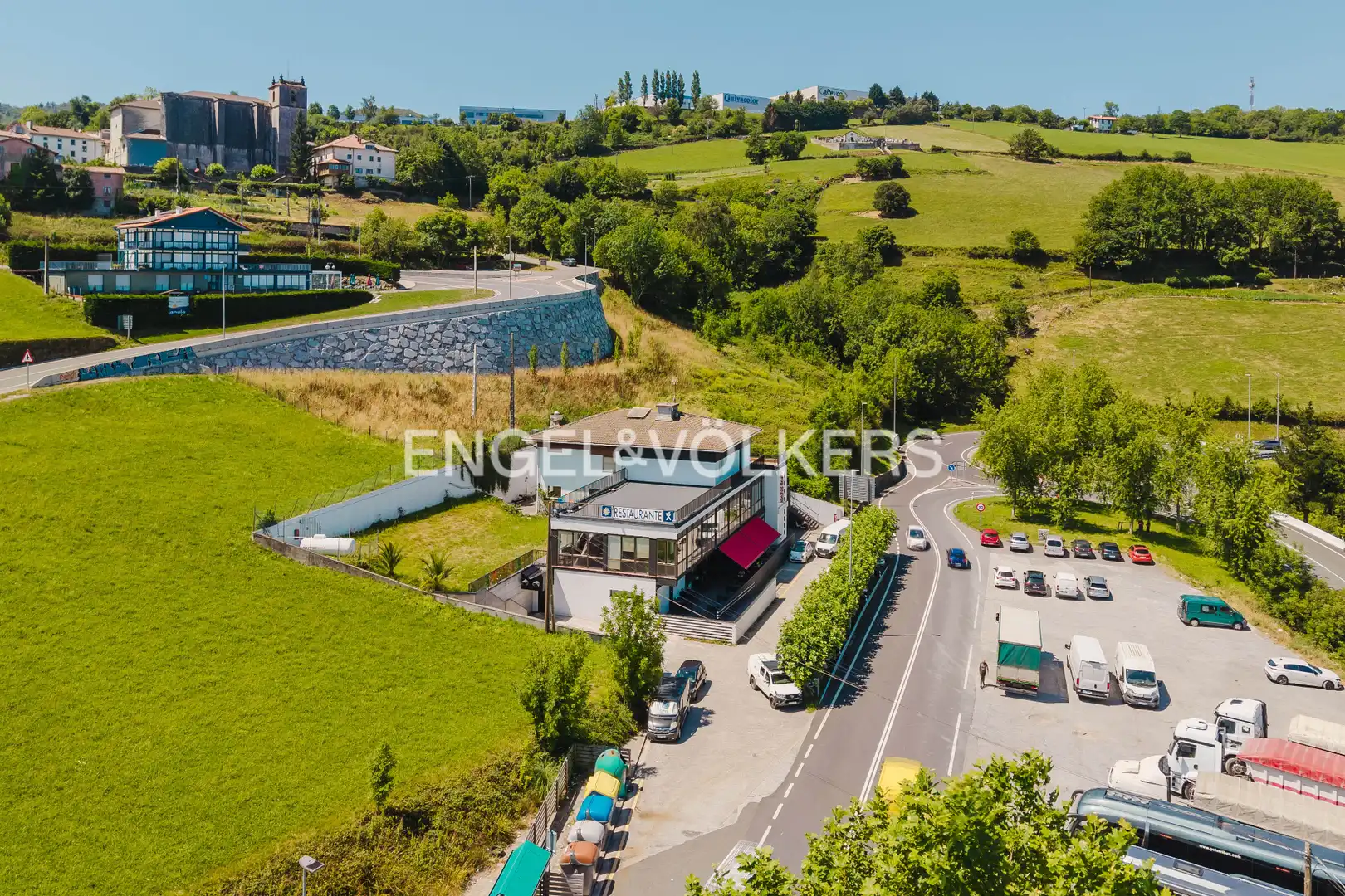 Buildings for sale in Deba