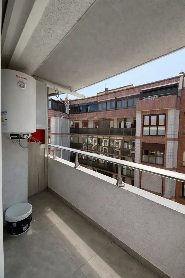 Terrasse von Wohnung zum Verkauf in Erandio mit Heizung, Abstellraum und Balkon