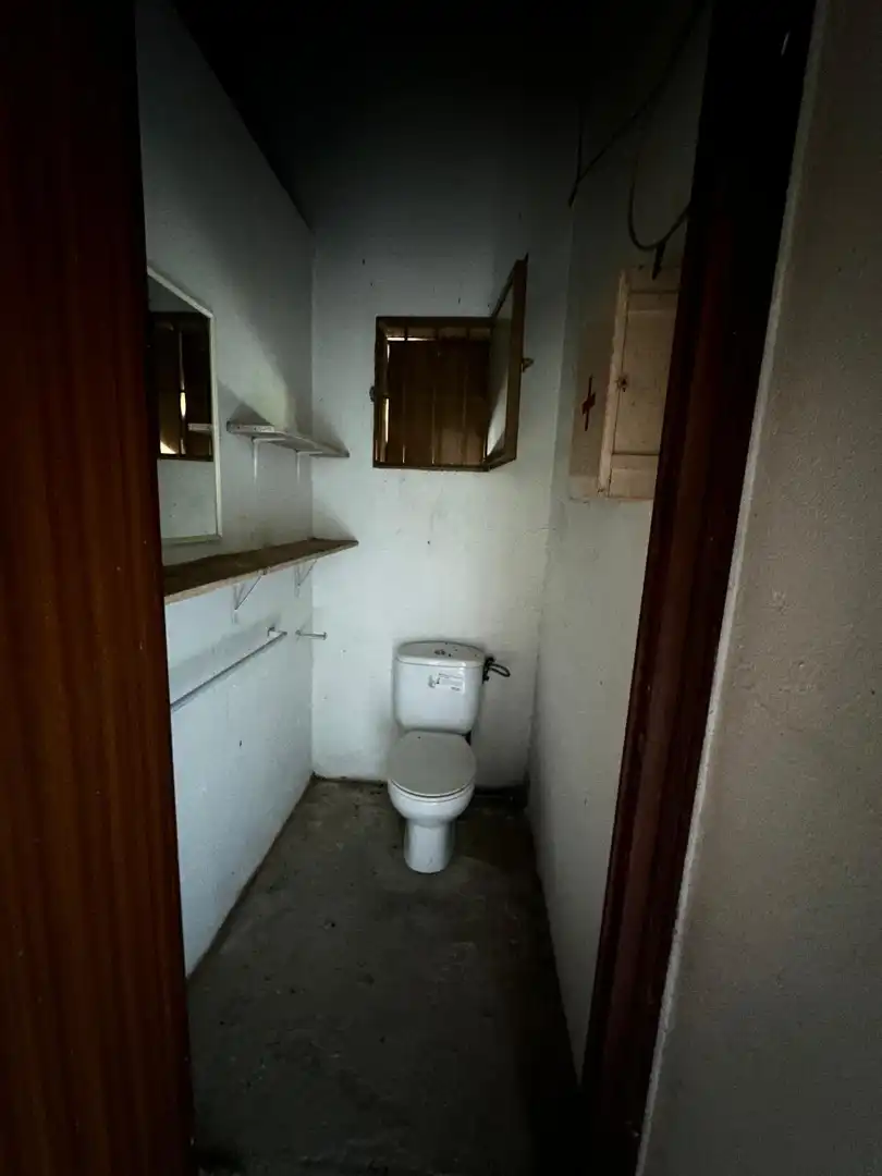 Bany de Casa o xalet en venda en Corçà amb Jardí privat, Terrassa i Traster