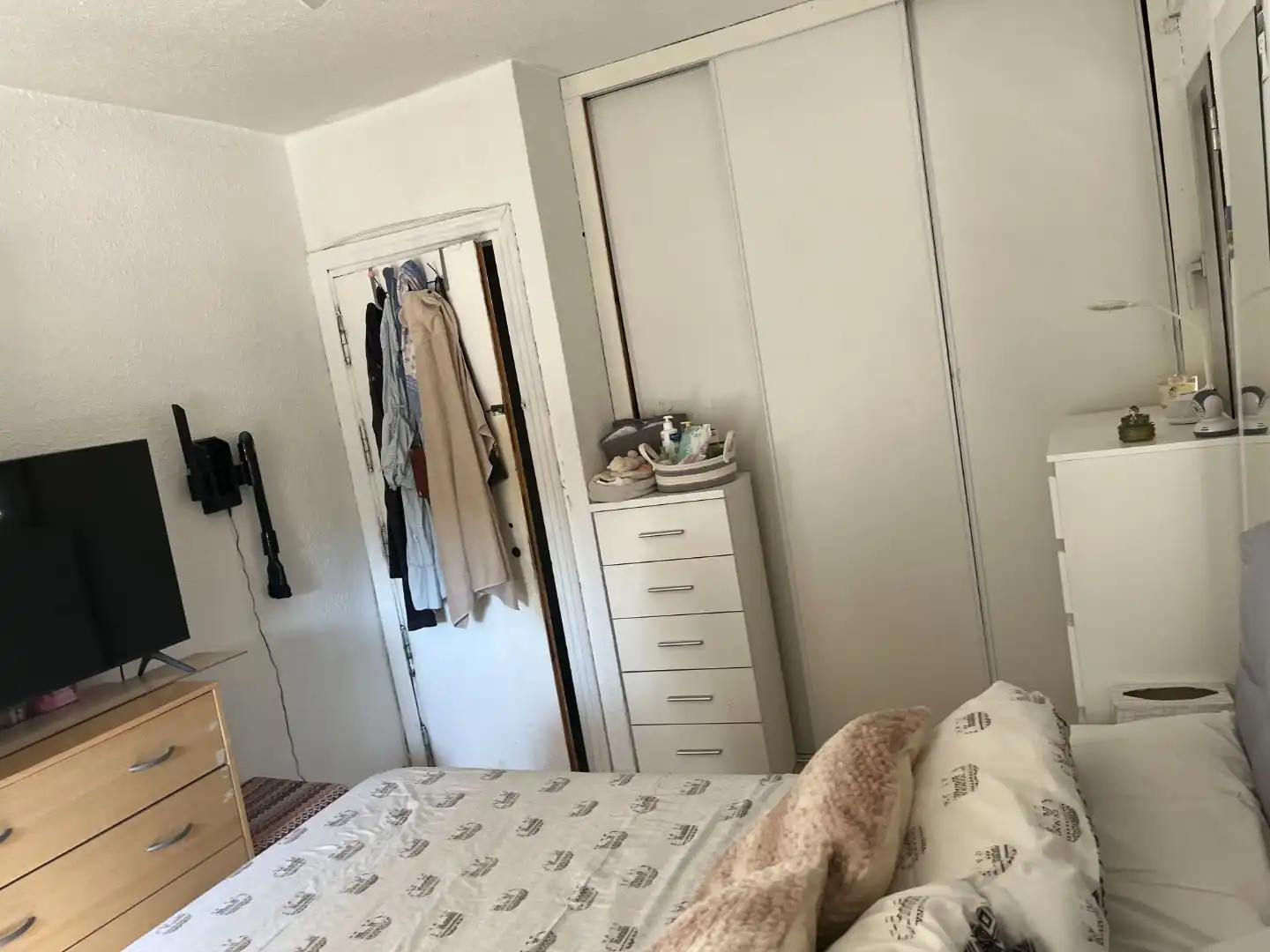 Bedroom of Flat for sale in San Blas