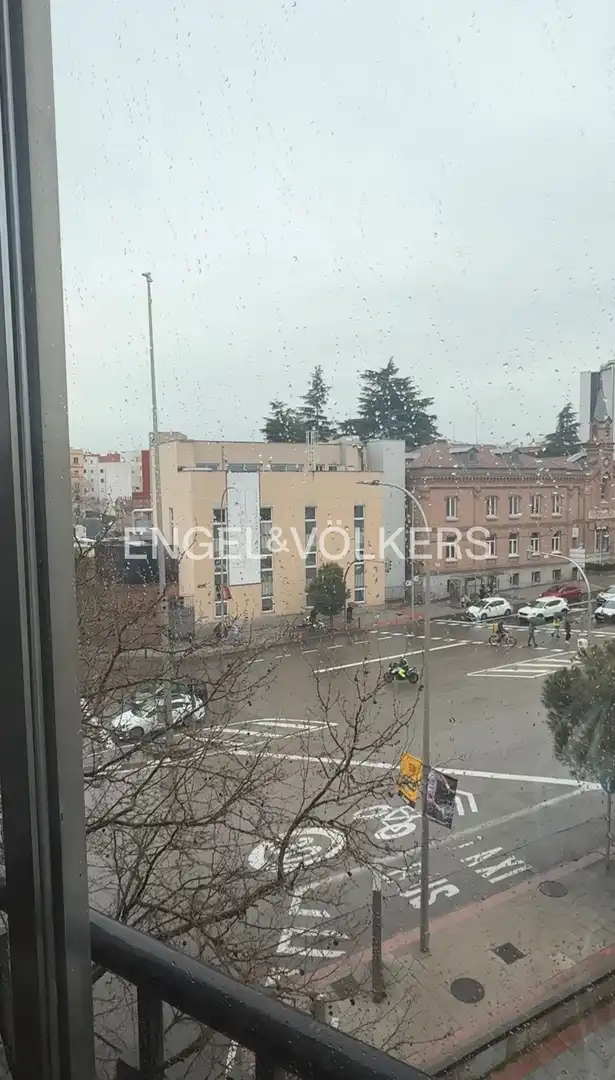 Vista exterior de Pis de lloguer en Madrid amb Aire condicionat, Calefacció i Balcó