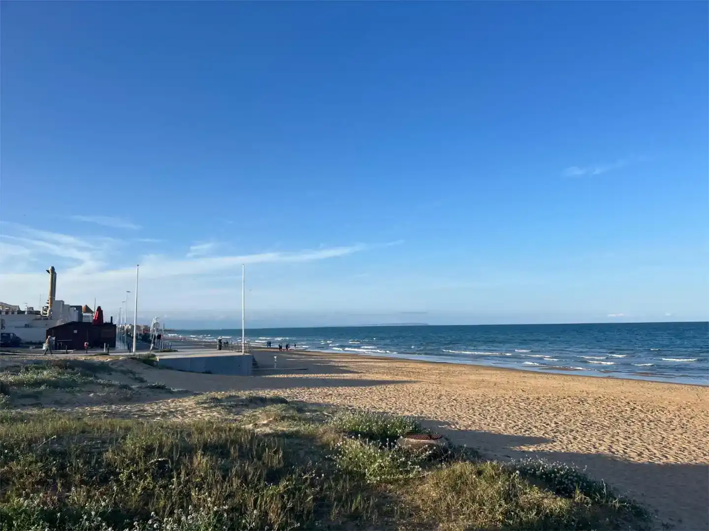 Vista exterior de Pis en venda en Torrevieja amb Aire condicionat i Balcó
