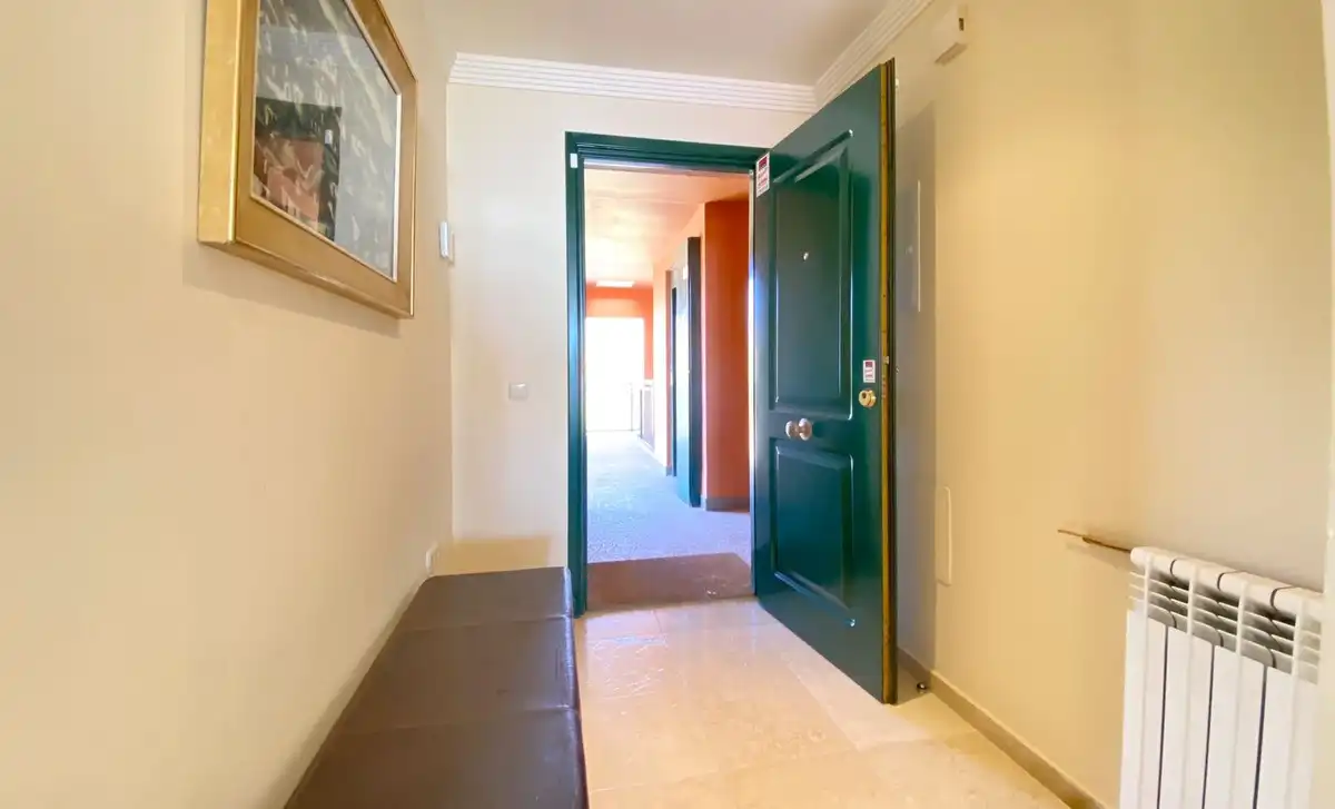Àtic en venda en Marbella amb Terrassa, Traster i Alarma