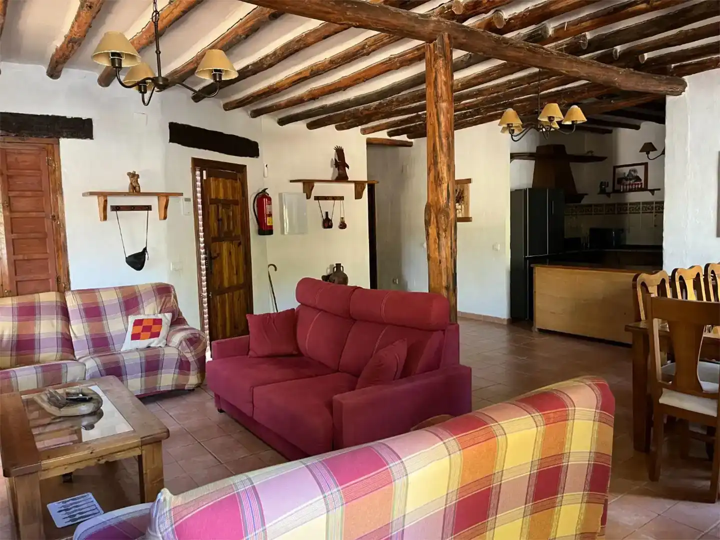 Sala d'estar de Finca rústica en venda en Casabermeja amb Piscina