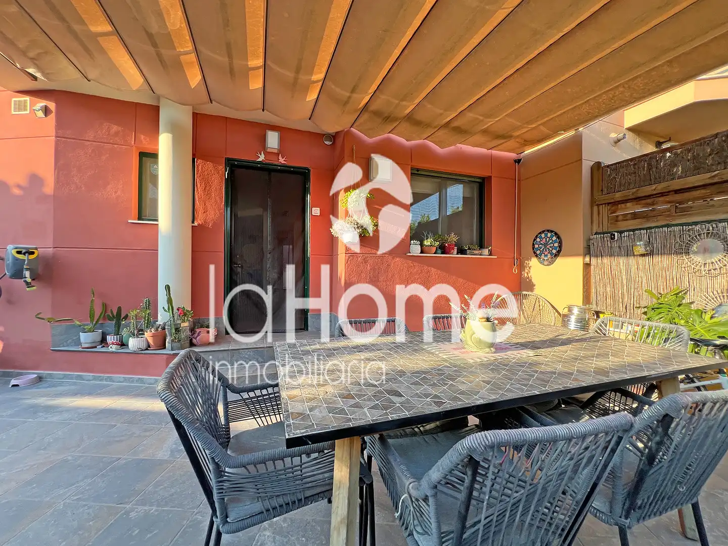 Terraza de Casa adosada en venta en Bétera con Aire acondicionado, Calefacción y Jardín privado