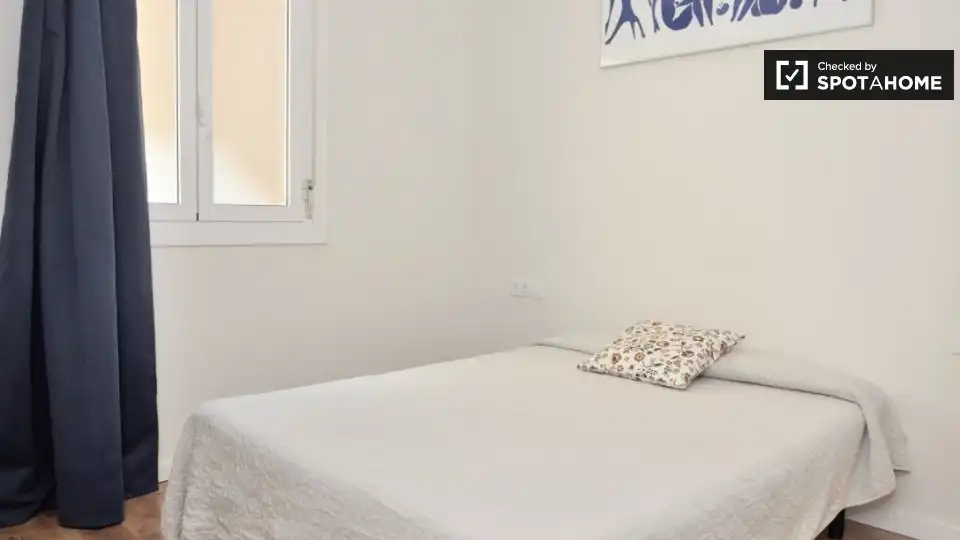 Flat for rent in El Raval