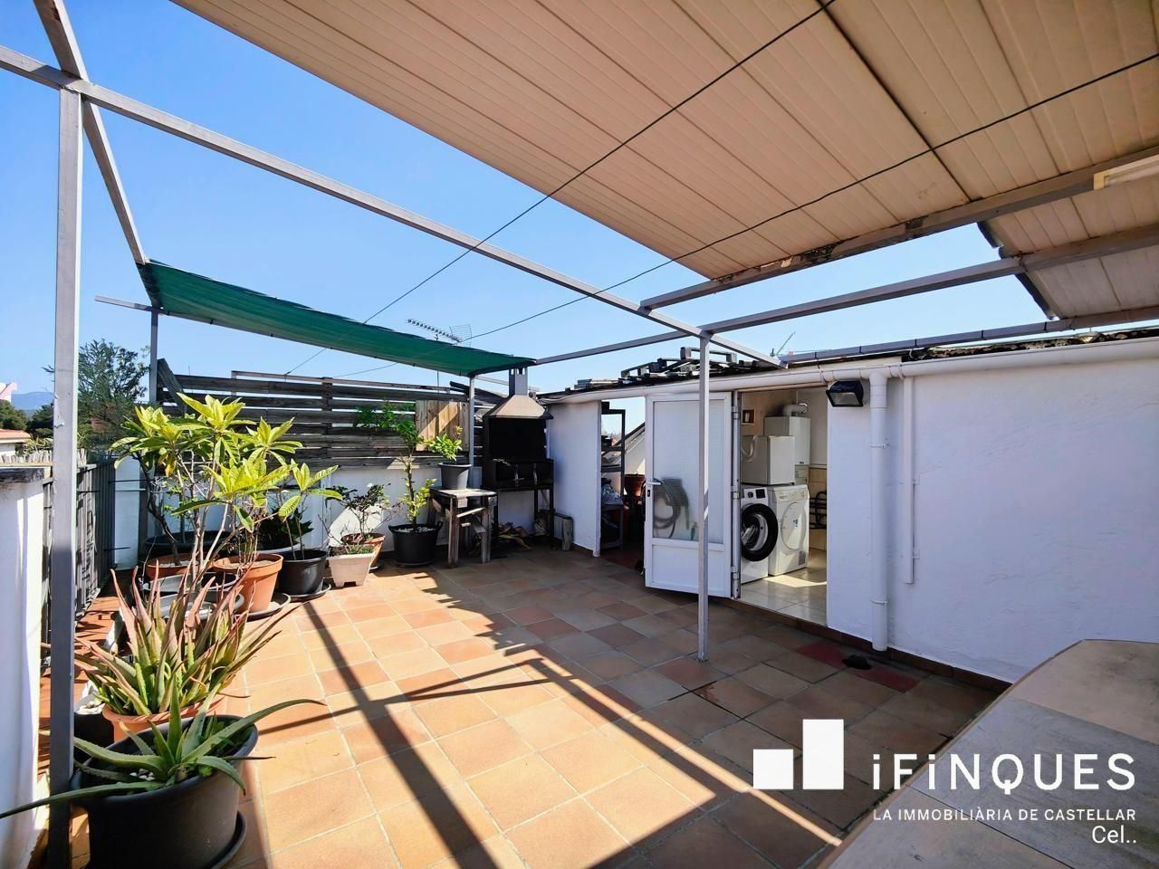 Terrace of Single-family semi-detached for sale in Sabadell  with Air Conditioner, Heating and Private garden