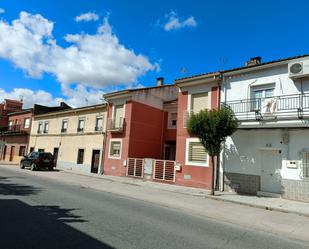 Vista exterior de Casa o xalet en venda en Calera y Chozas amb Aire condicionat i Balcó