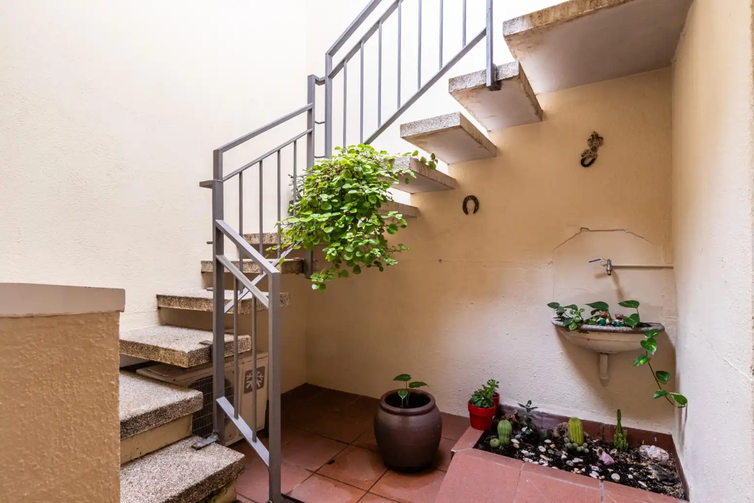 Houses for sale in Terrassa  with Heating, Parquet flooring and Terrace