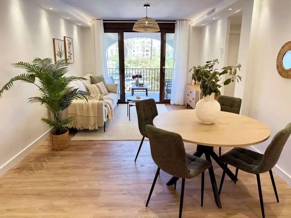 Appartamento con terrazza in vendita a Puerto de la Duquesa, imagen 24