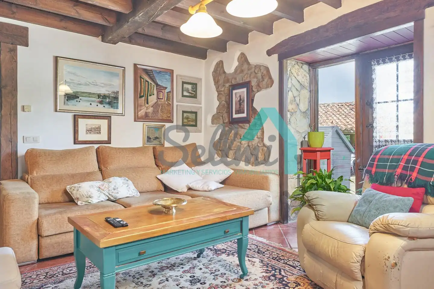 Sala de estar de Casa o chalet en venta en Siero con Calefacción, Jardín privado y Parquet