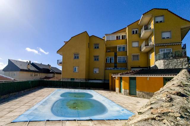 Dúplex en Alquiler en Calle MIRASIERRA en Becerril de la Sierra