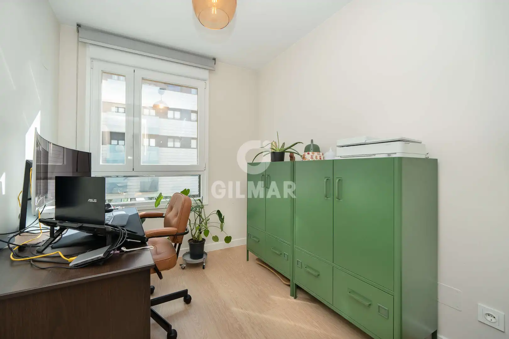 Bedroom of Flat for sale in Madrid  with Heating, Private garden and Storage room