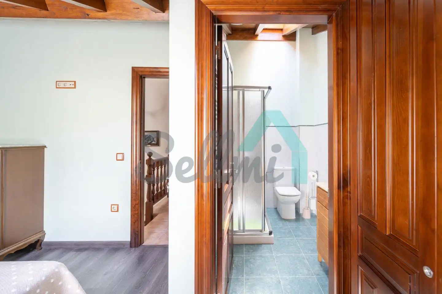 Badezimmer von Einfamilien-Reihenhaus zum Verkauf in Teverga mit Abstellraum