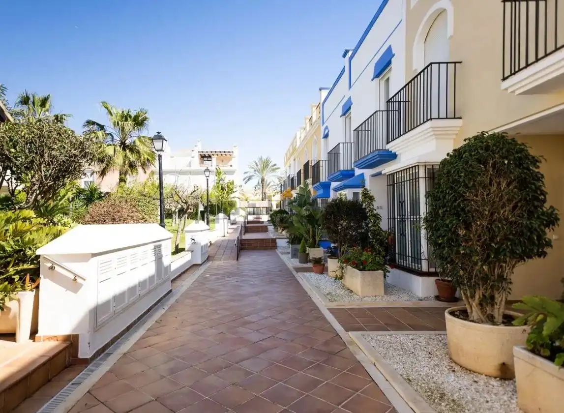 Casa a schiera con piscina in vendita a Avenida Alameda del Mar, 45 #Casa 51, imagen 42
