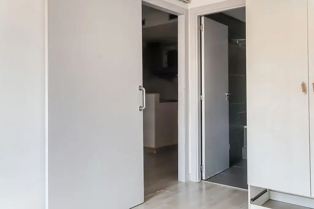 Piso en venta en Sabadell con Calefacción y Piscina