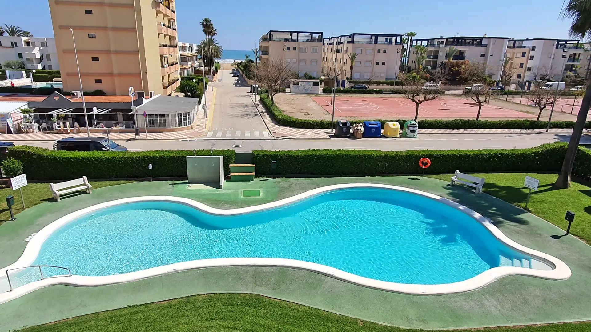 Piscina de Apartamento de alquiler en Xeraco con Terraza, Amueblado y Horno