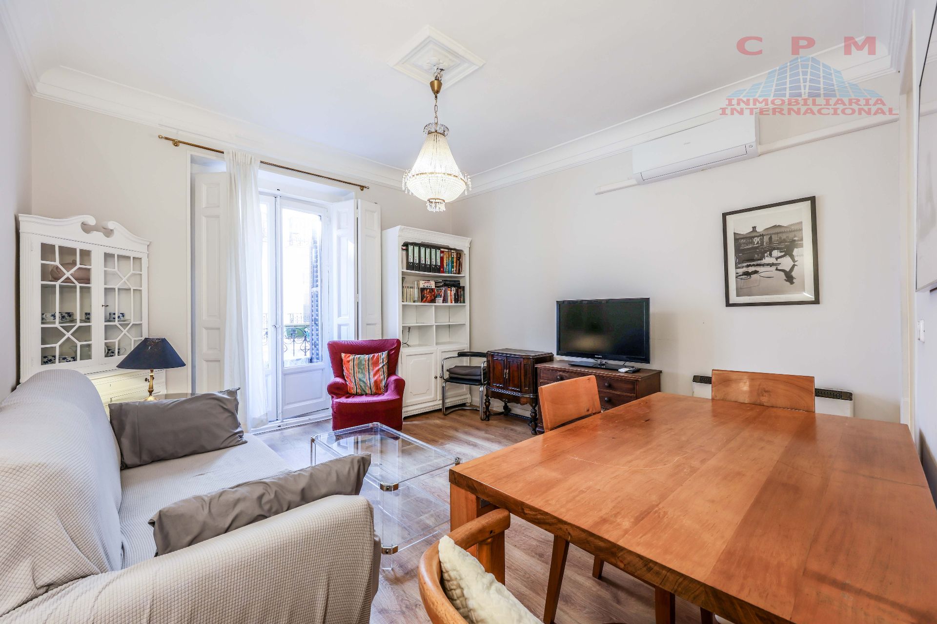 Sala de estar de Piso de alquiler en  Madrid Capital con Aire acondicionado, Calefacción y Parquet