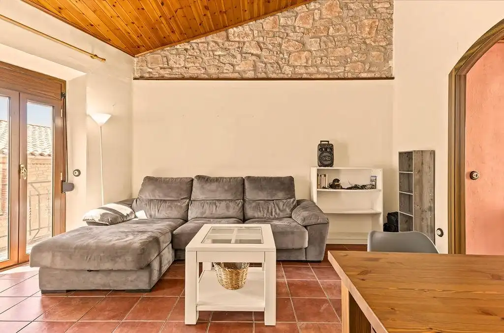Casa amb terrassa en venda a Vallbona de Les Monges, imagen 7