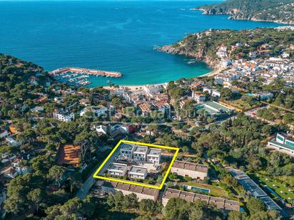 Vista exterior de Casa o xalet en venda en Palafrugell amb Aire condicionat, Calefacció i Jardí privat