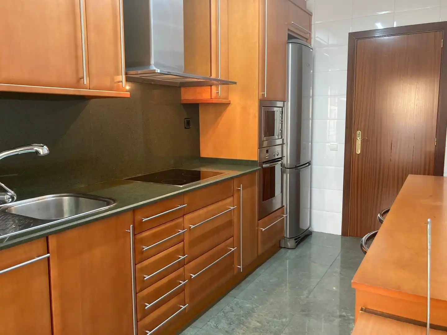 Cocina de Piso de alquiler en Mollet del Vallès con Calefacción, Parquet y Amueblado