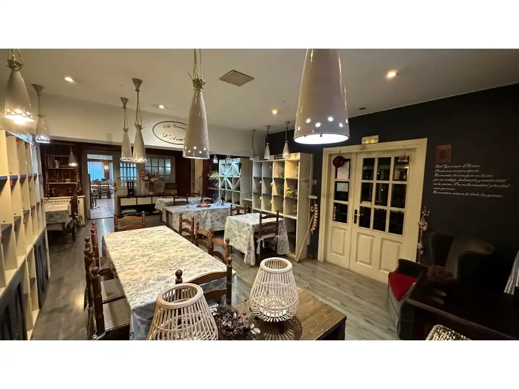 Commercial properties for sale in Bossòst