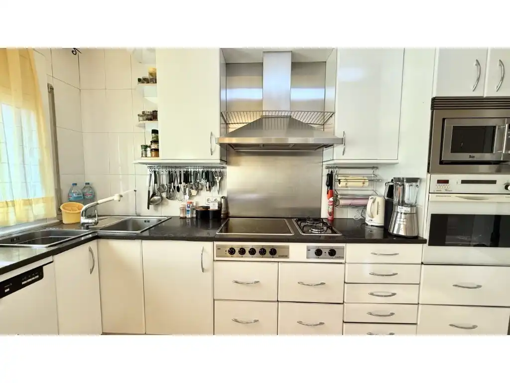 Cocina de Casa o chalet en venta en Castelló d'Empúries