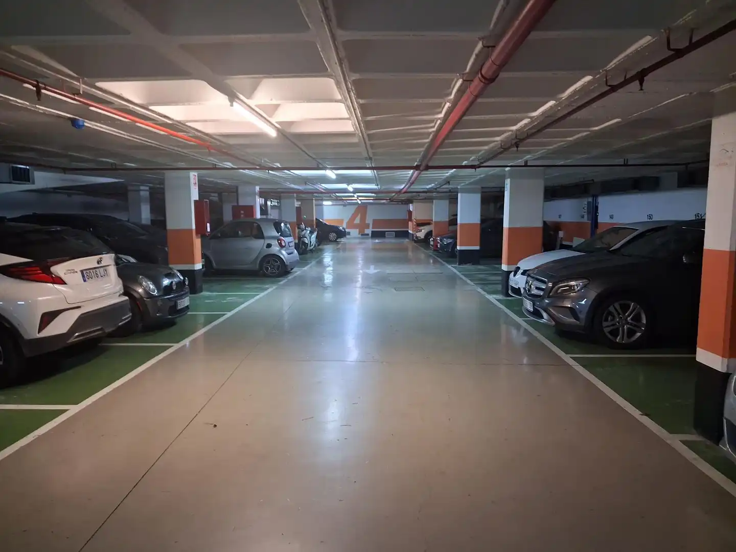 Parkplatz von Garage zum Verkauf in Barcelona