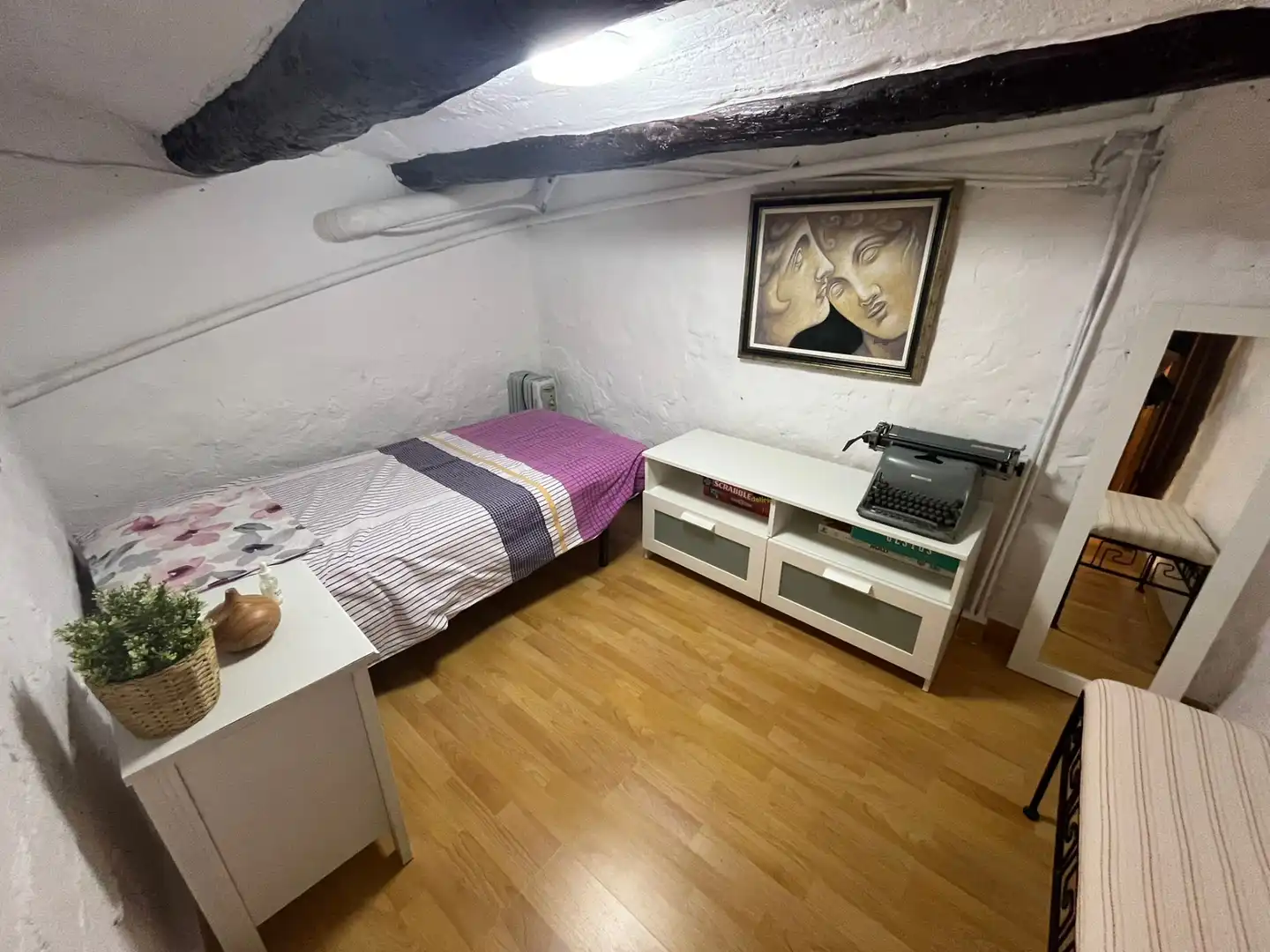 Bedroom of Houses for sale in Belmonte de San José  with Balcony