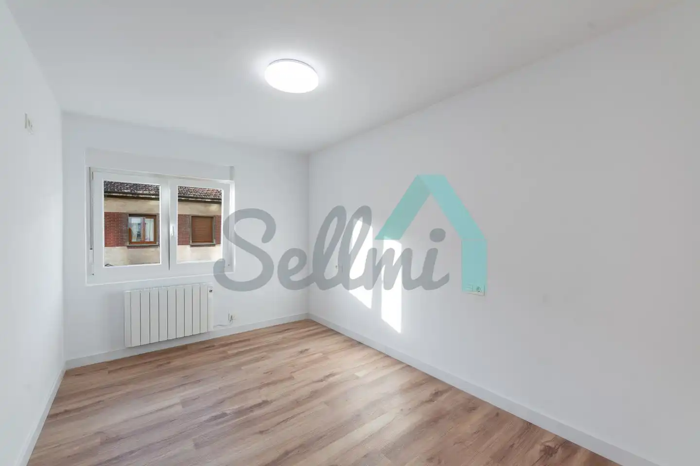 Bedroom of Flat for rent in Oviedo   with Heating and Storage room