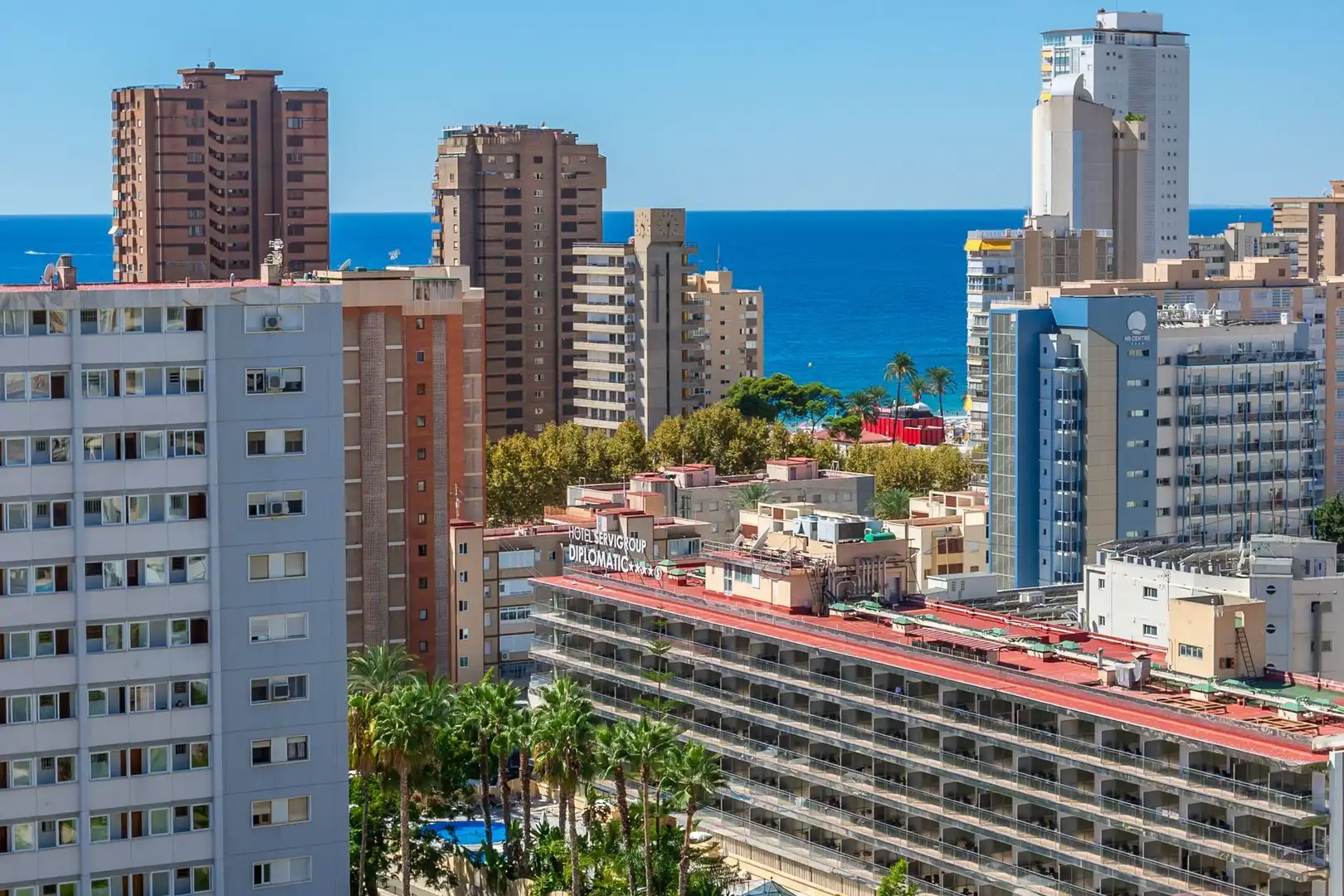 Vista exterior de Piso en venta en Benidorm con Aire acondicionado, Calefacción y Piscina comunitaria