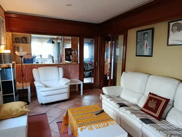 Sala de estar de Casa o chalet en venta en Teo con Calefacción, Jardín privado y Parquet