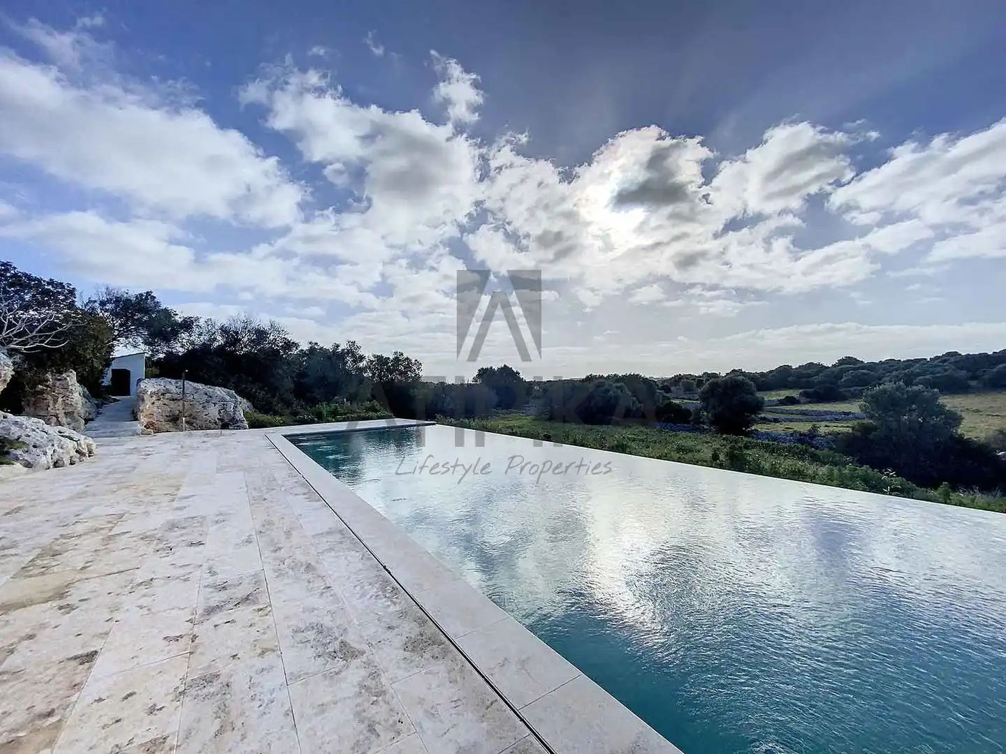 Schwimmbecken von Country house zum Verkauf in Alaior mit Heizung, Terrasse und Schwimmbad
