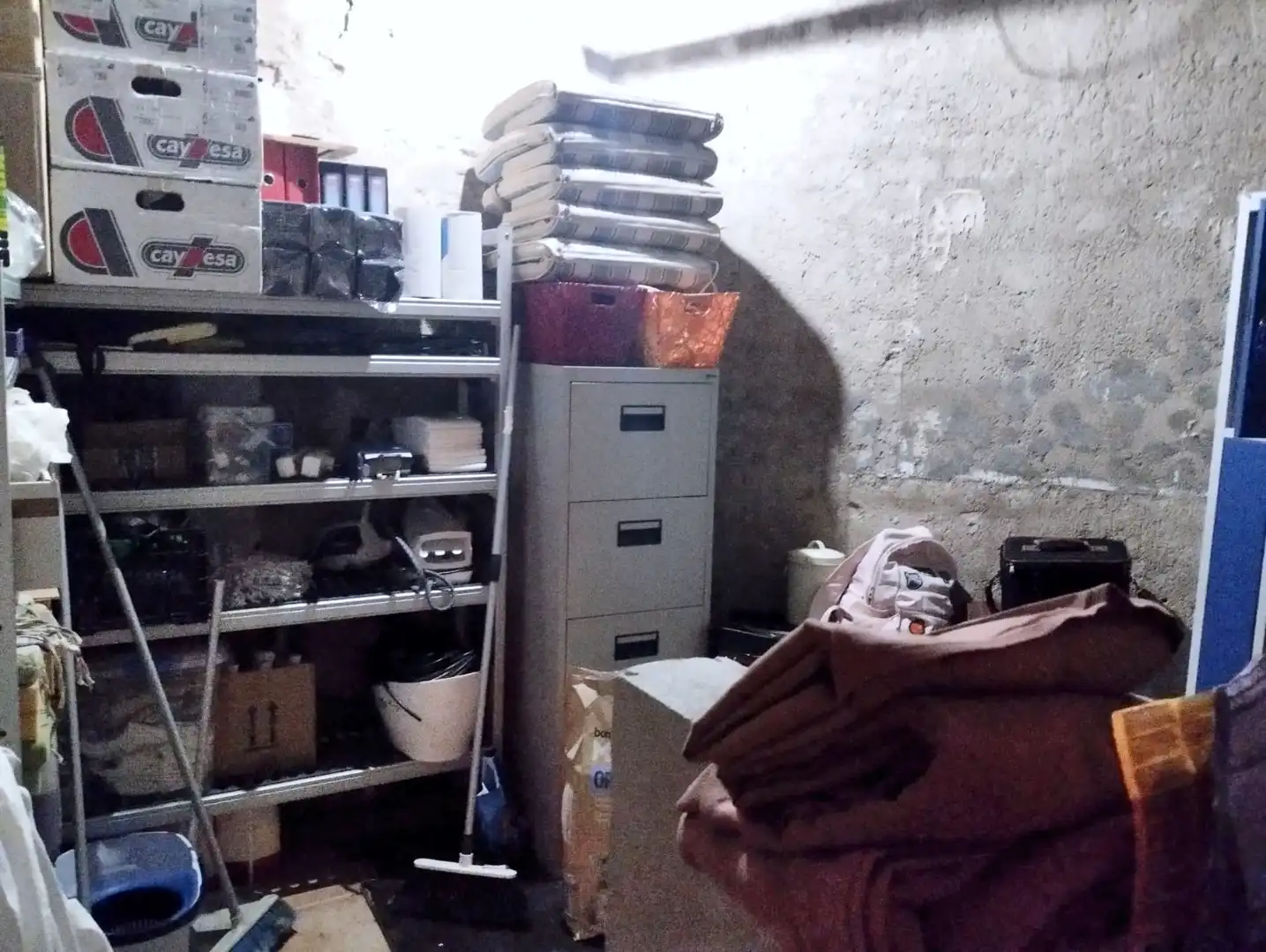 Commercial properties for sale in Botarell  with Air Conditioner, Heating and Terrace