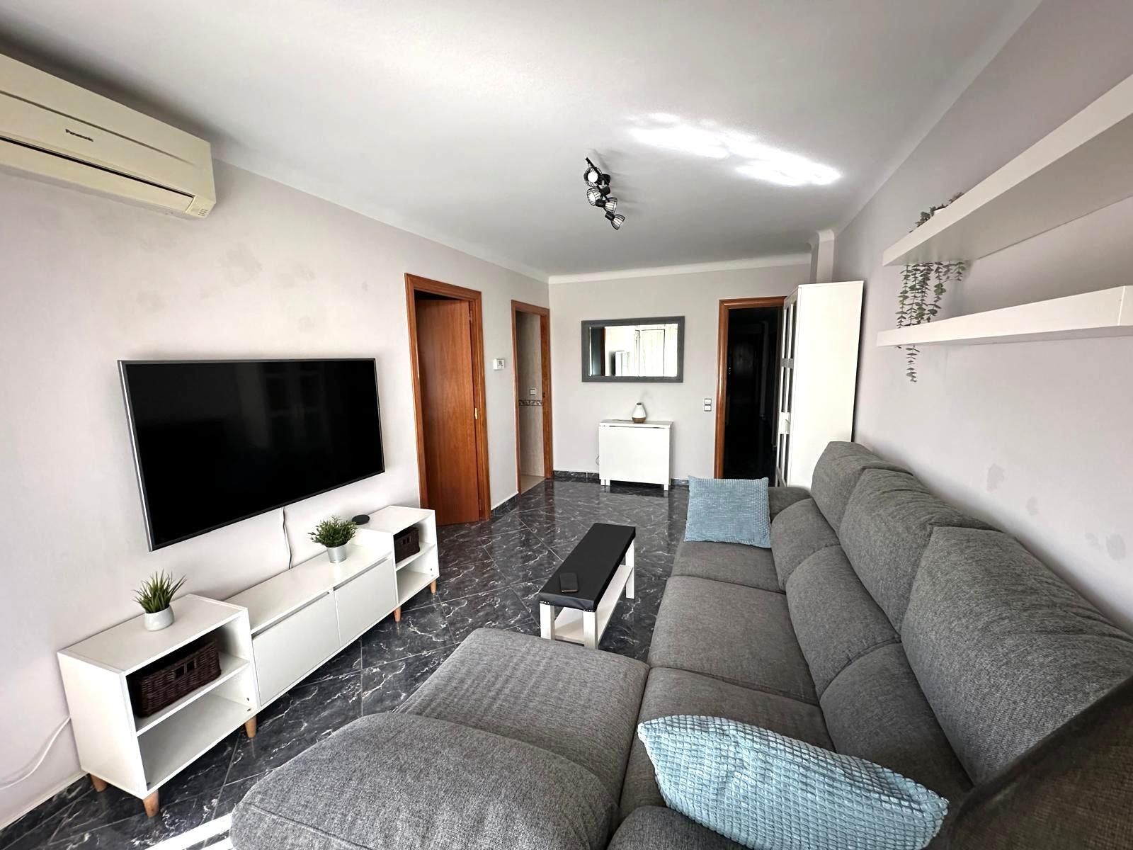 Sala de estar de Piso en venta en Badalona con Aire acondicionado, Calefacción y Balcón