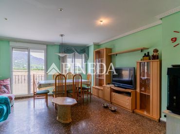 Casa a schiera con balcone in vendita a Zona Alta