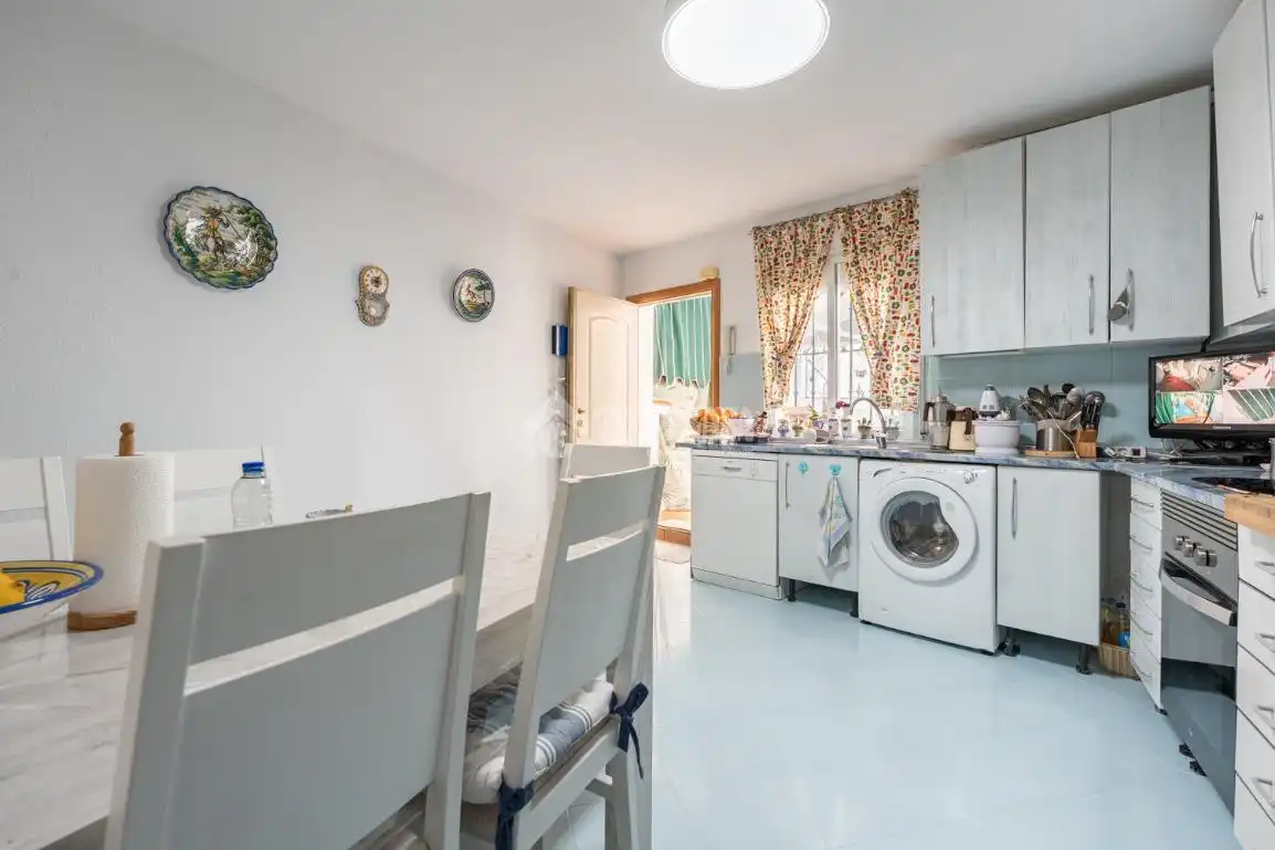 Semi-detached house for sale in Fuencarral - El Pardo, imagen 9