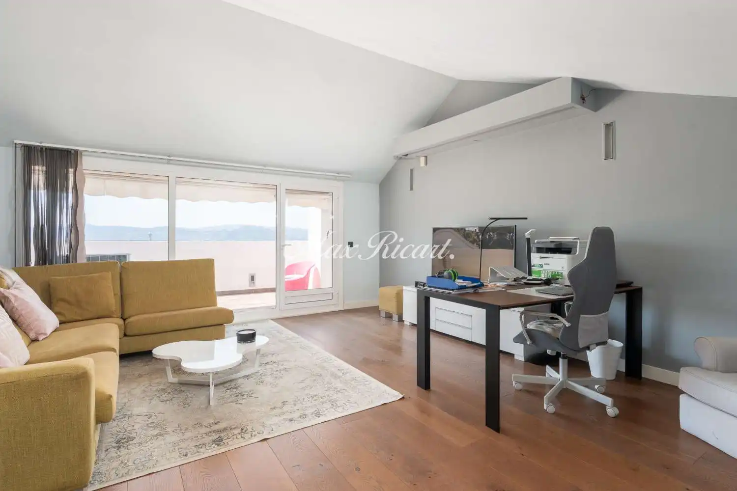 Living room of Houses for rent in Sant Just Desvern  with Air Conditioner, Heating and Terrace
