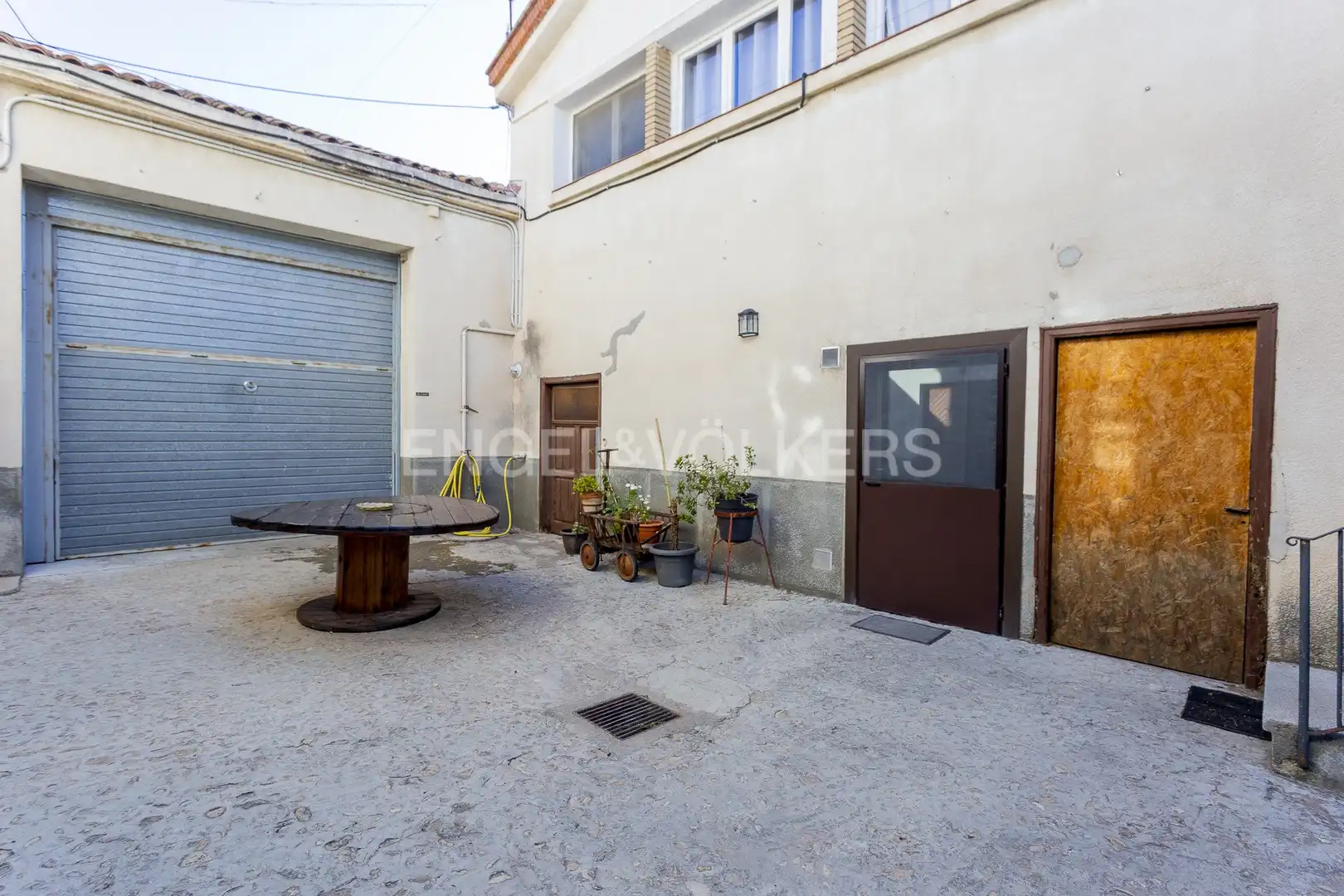 Vista exterior de Finca rústica en venta en Sant Quintí de Mediona con Calefacción, Jardín privado y Trastero