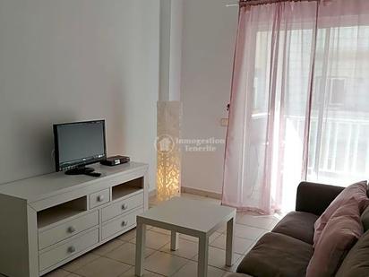 Sala d'estar de Apartament en venda en Arona amb Moblat