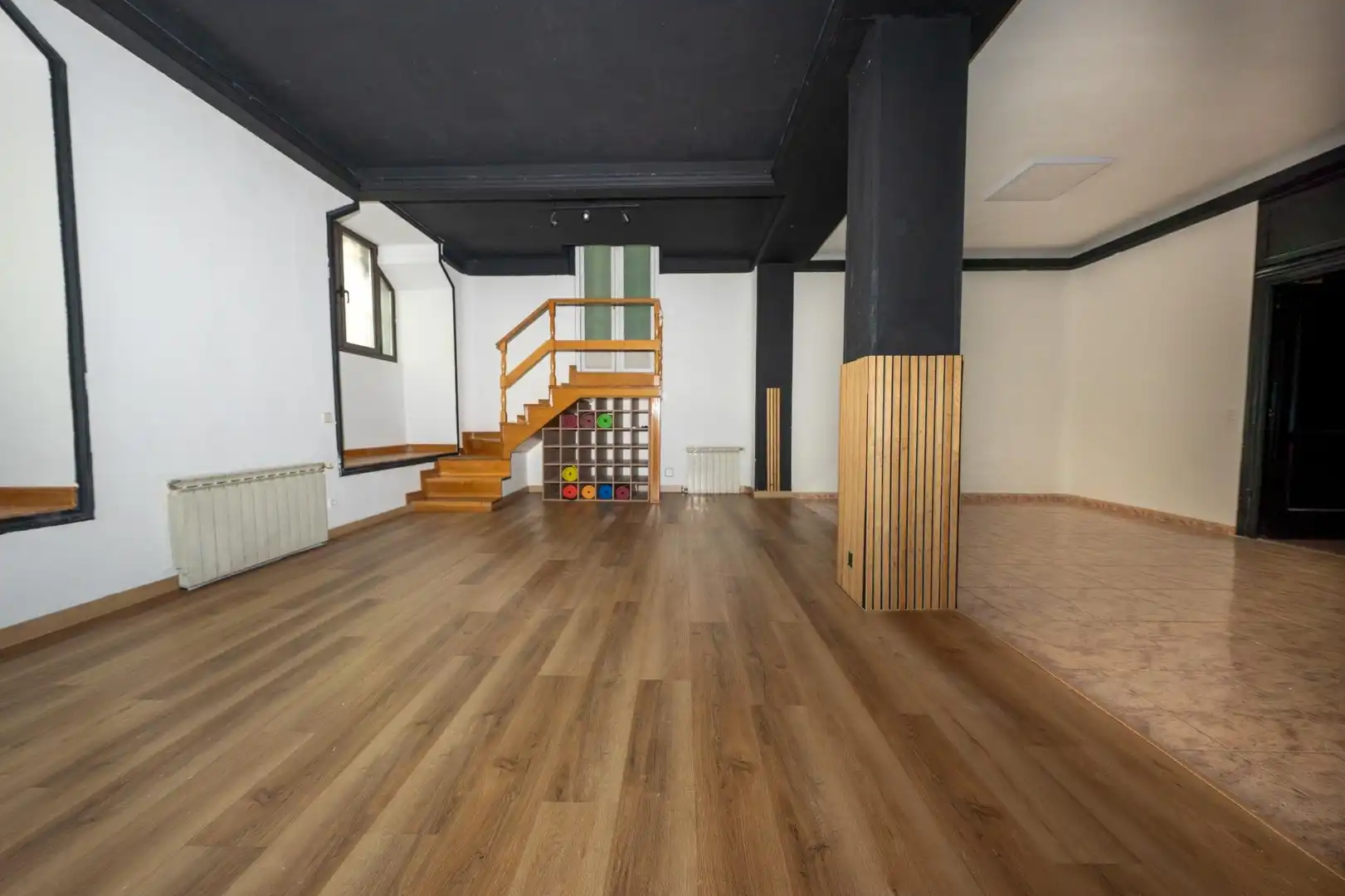 Bajo con ascensor en venta en Calle del Marqués de Urquijo, imagen 2