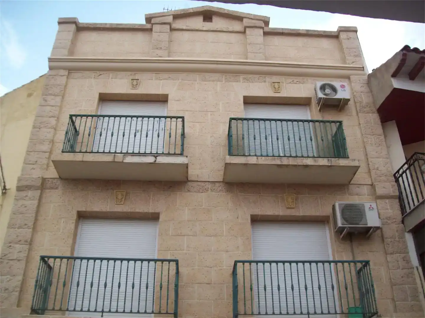 Vista exterior de Piso en venta en Benalúa con Aire acondicionado y Balcón