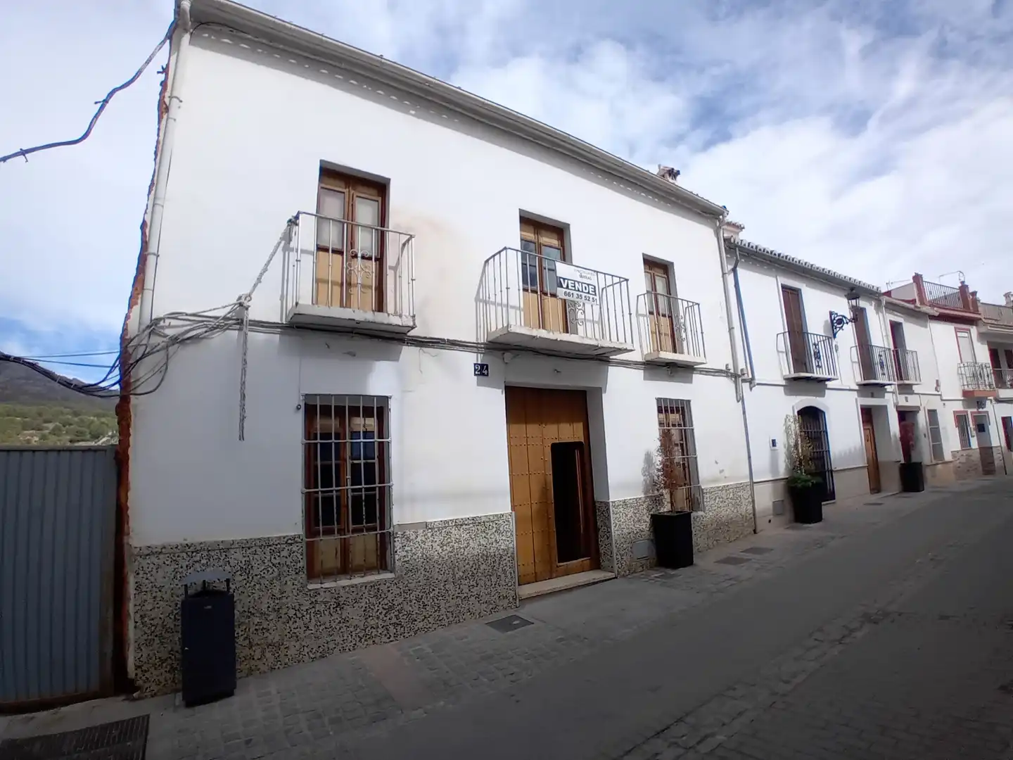 Adossat en venda a Alozaina