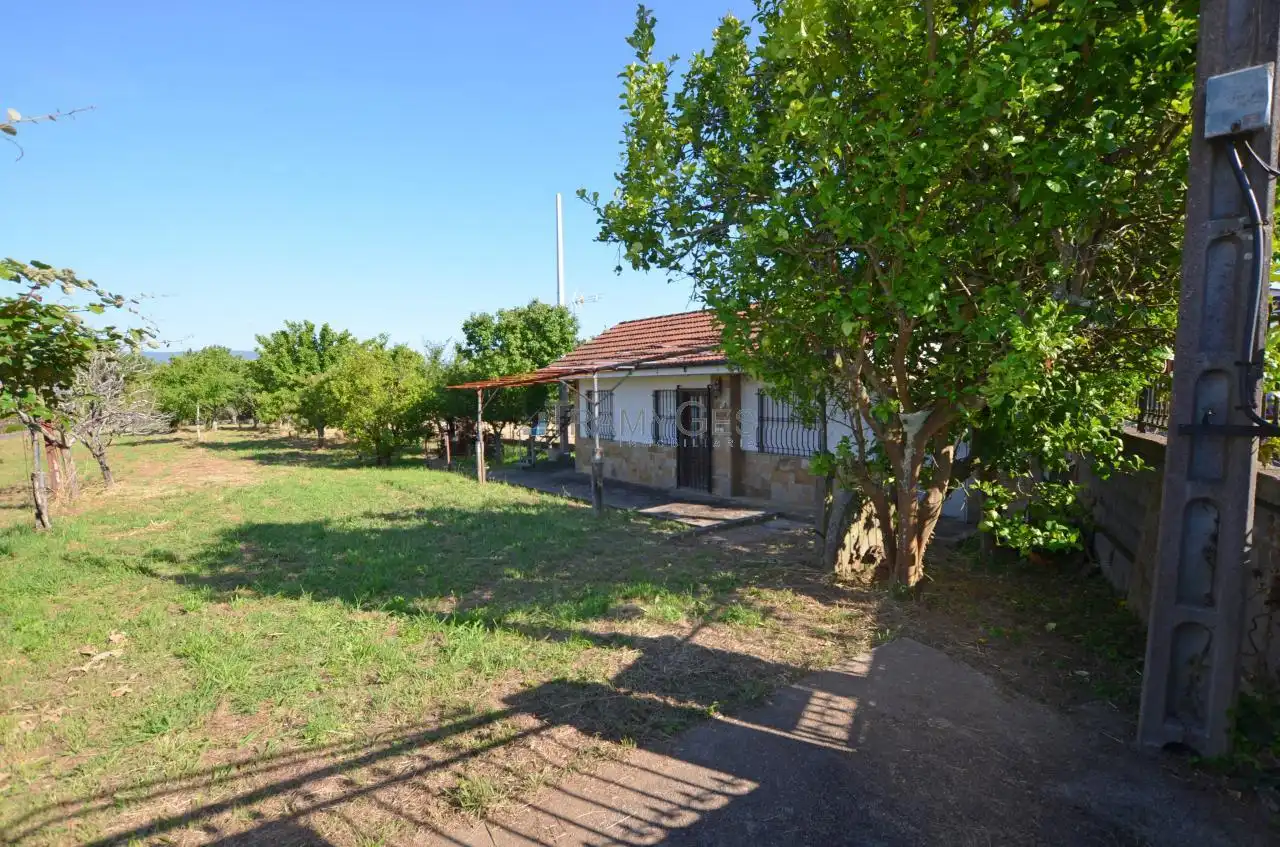 Casa con jardín en venta en LUGAR CRUCEIRO, imagen 2