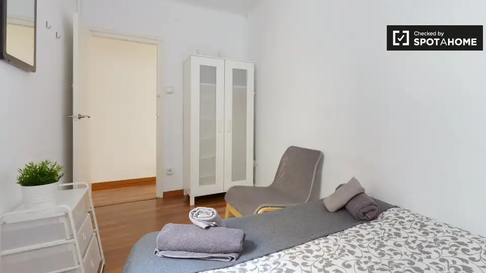Zimmer in Santa Eulàlia