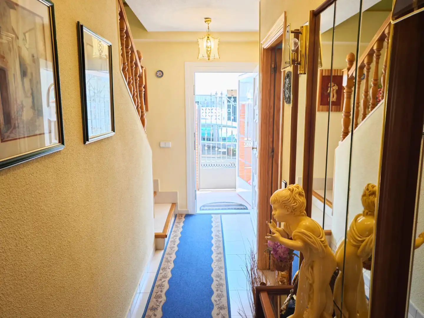 Detached homes for sale in Parla  with Air Conditioner, Heating and Private garden