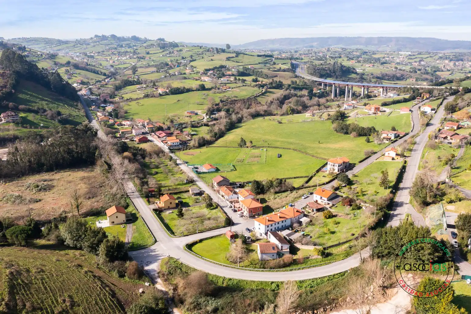 Houses for sale in Antigua carretera de Pinzales, Porceyo
