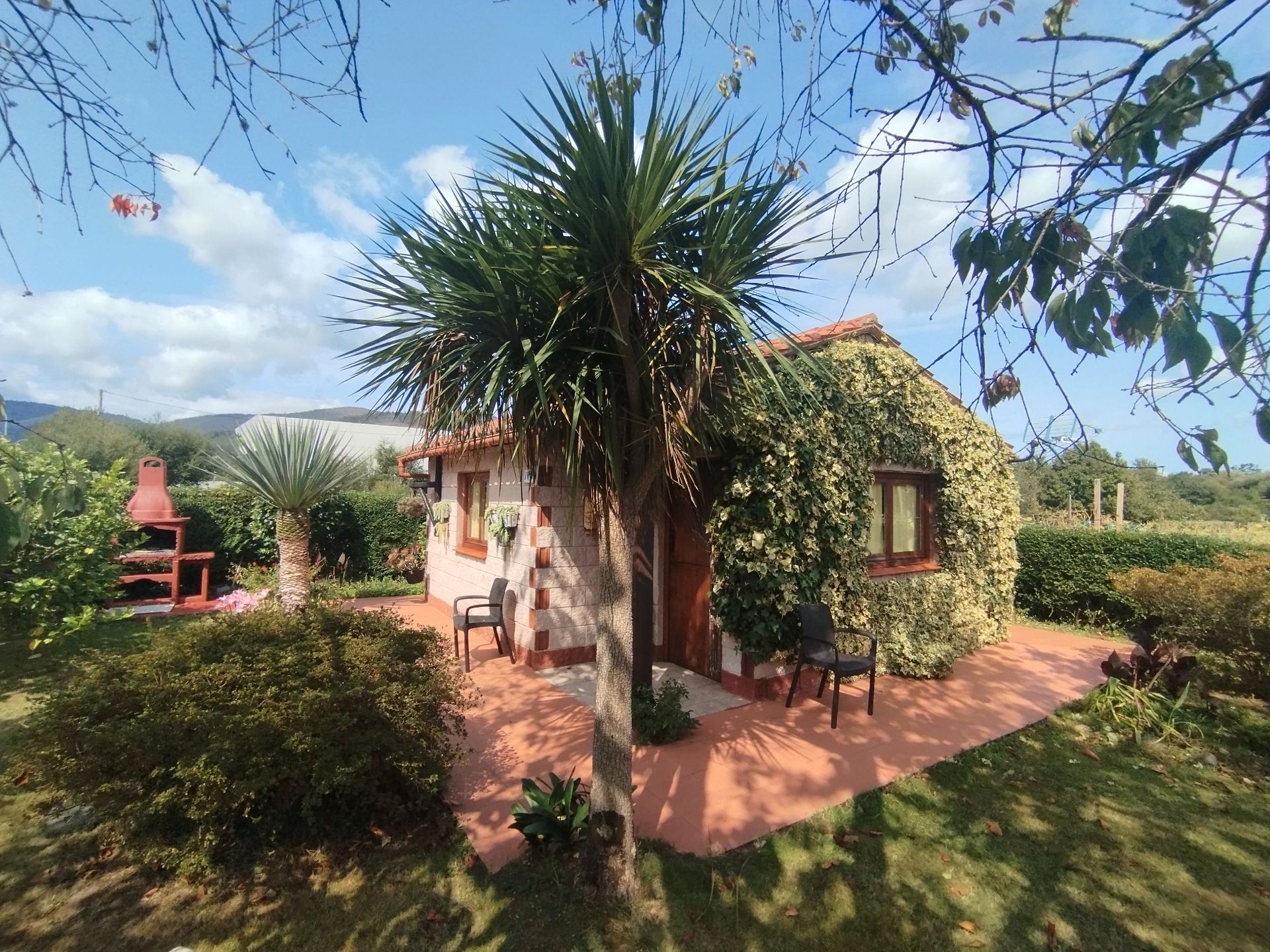 Jardí de Casa o xalet en venda en Viveiro amb Jardí privat i Moblat
