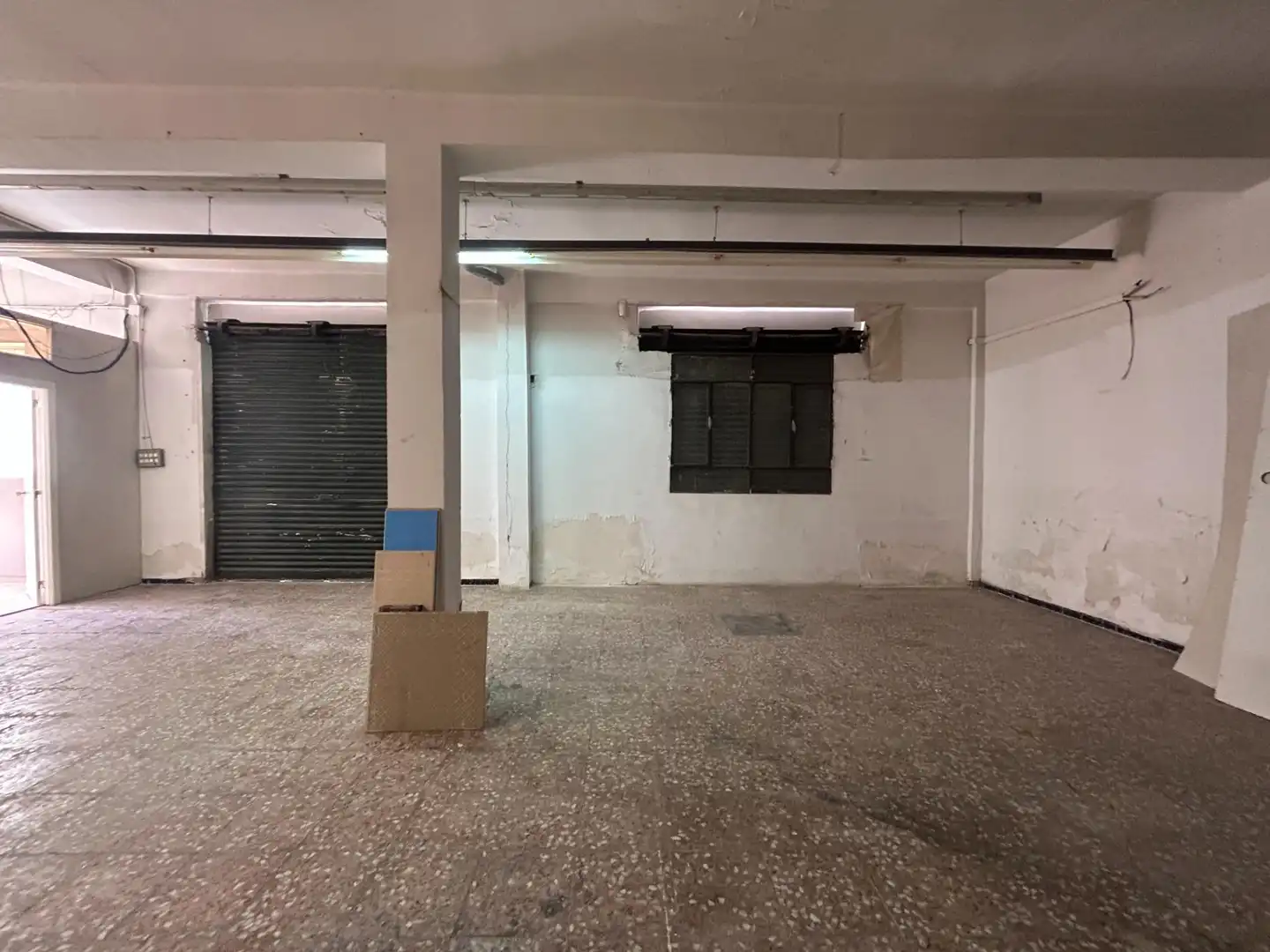 Local en venta en Calle de Navarra, Plaza Castelar - Mercado Central