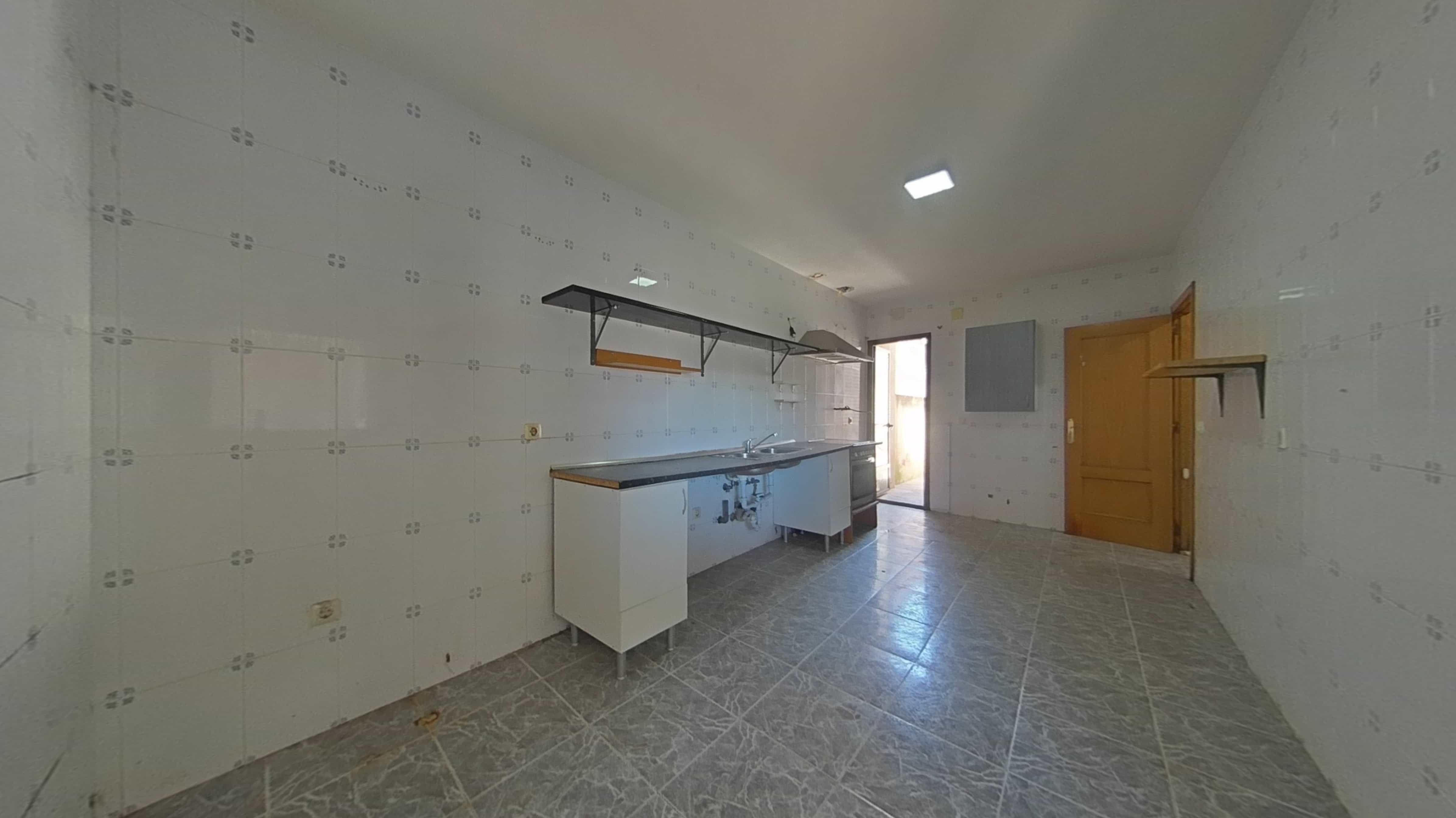 Kitchen of Single-family semi-detached for sale in Nambroca  with Private garden and Storage room